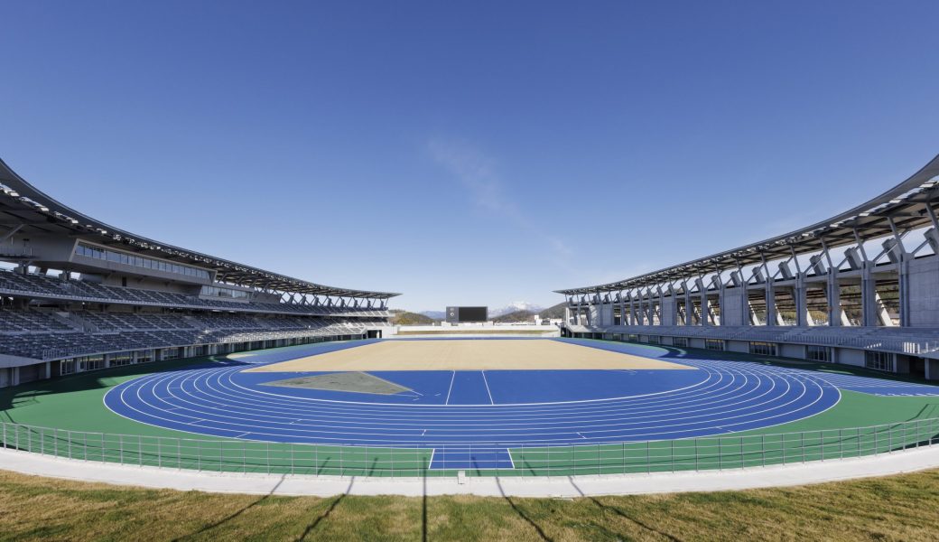 彦根総合スポーツ公園 陸上競技場（平和堂HATOスタジアム）