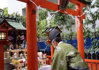 お稲荷さん 春の大祭を行いました